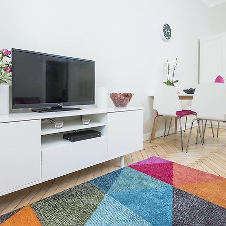 Delightful New Town Square Apartment วอร์ซอ ภายนอก รูปภาพ
